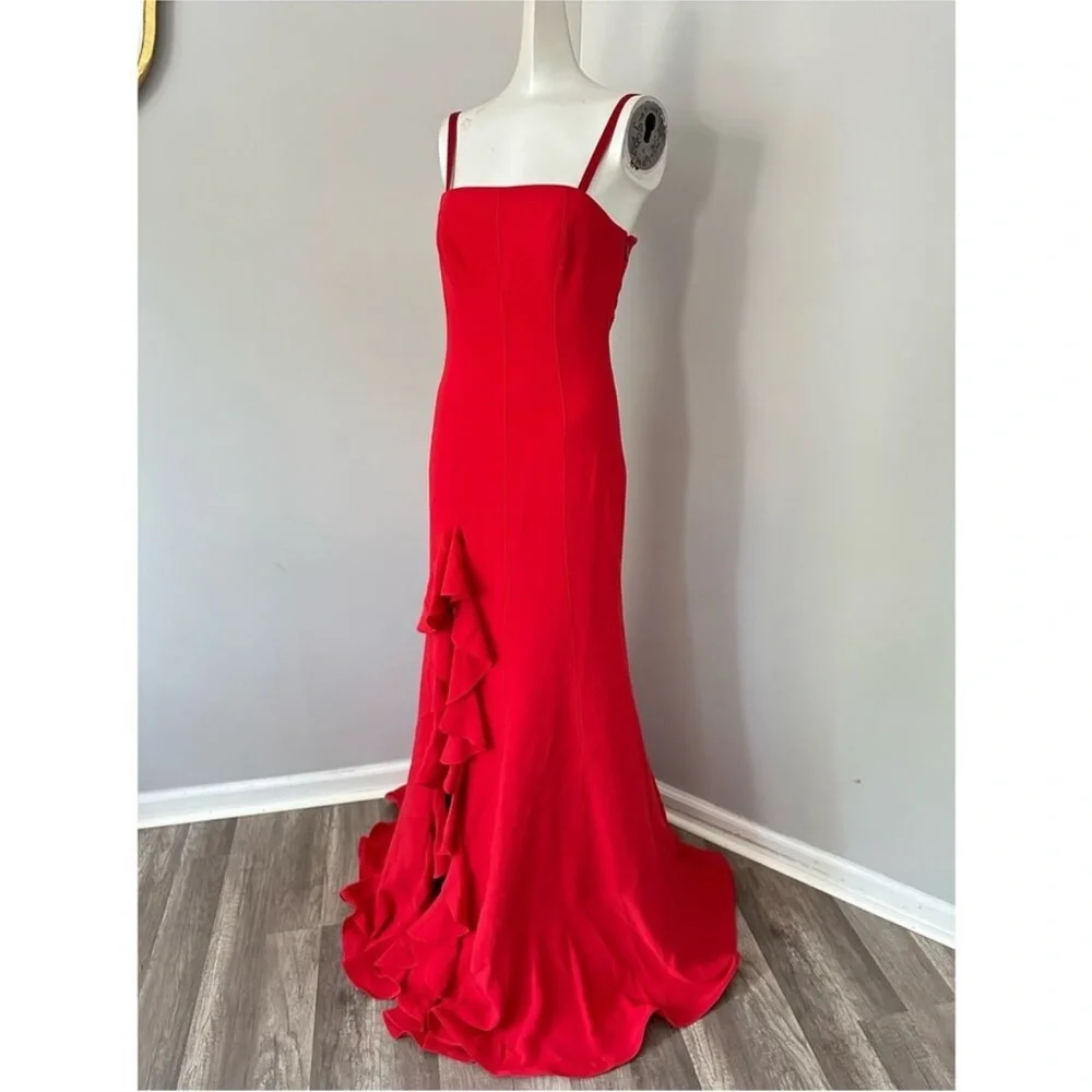 Cinq À Sept Women's Red Dilan Ruffle A Line Gown Ruby Red - Picture 5 of 10